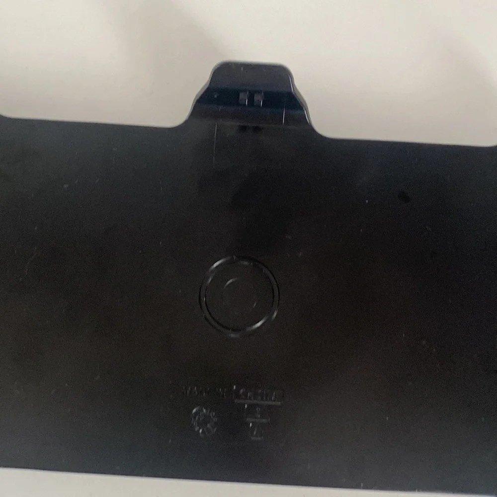 Otterbox 13 Pro Max Black Clip